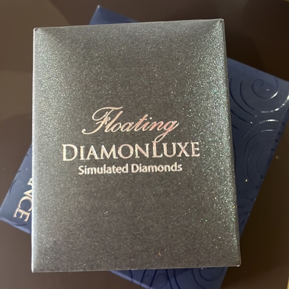 Necklace floating Diamonluxe - Picture 5 of 5